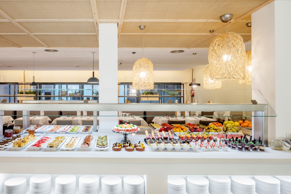 Iberia Sports Training Camps_Lloret de Mar_Agua Hotel Bertran_25_buffet